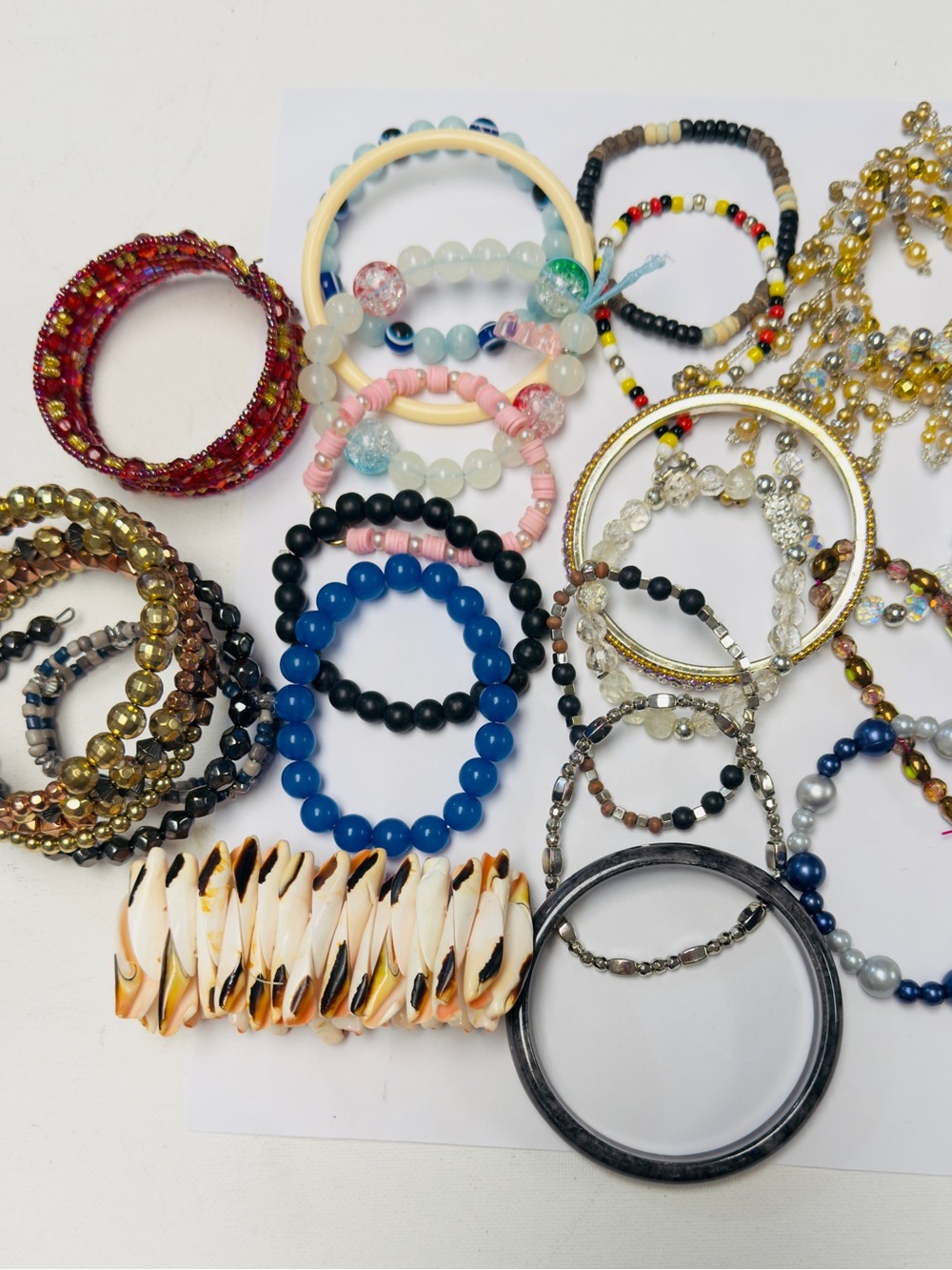 Assorted Fashion Bracelet Lot - 17 Pieces